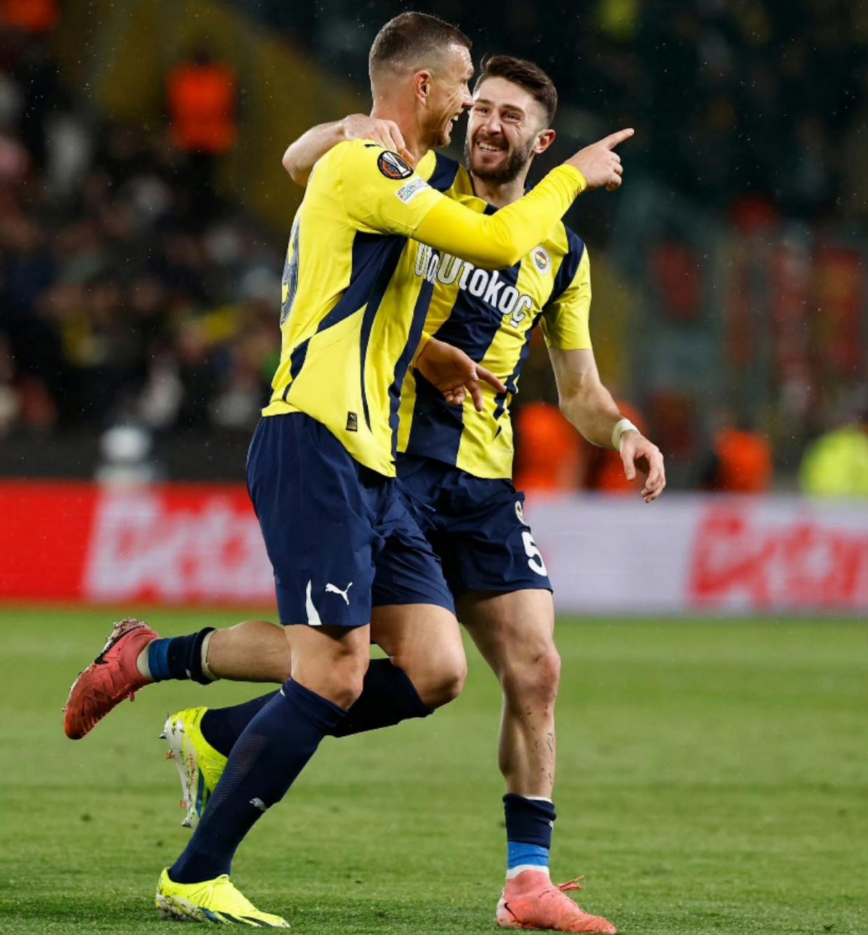 关于转会期费内巴切调整名单以备德国杯，单刀错失环节打磨，管理层满意，身体对抗强度拉满的信息开云体育投注