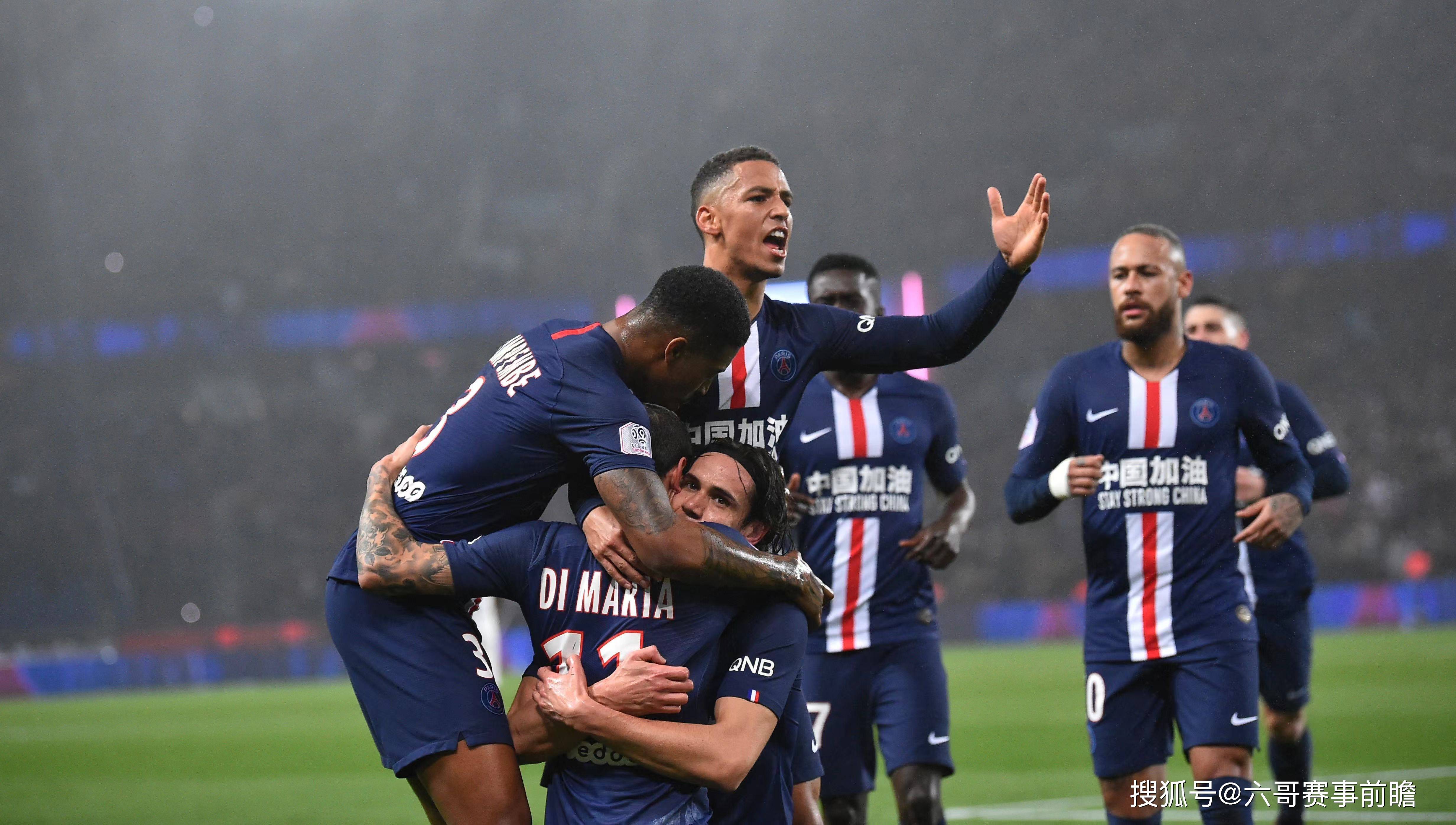 巴黎圣日耳曼训练开放日,赛前复出首秀引欢呼,欧超杯在即,球队文化再被提及的简单介绍 巴黎圣日耳曼训练开放日,赛前复出首秀引欢呼,欧超杯在即,球队文化再被提及的简单介绍