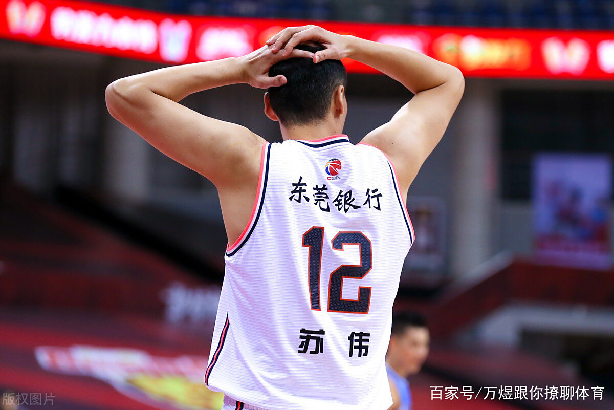 关于西汉姆训练开放日；清晨主帅复盘引欢呼；CBA季后赛在即；训练强度明显提升的信息开云体育投注