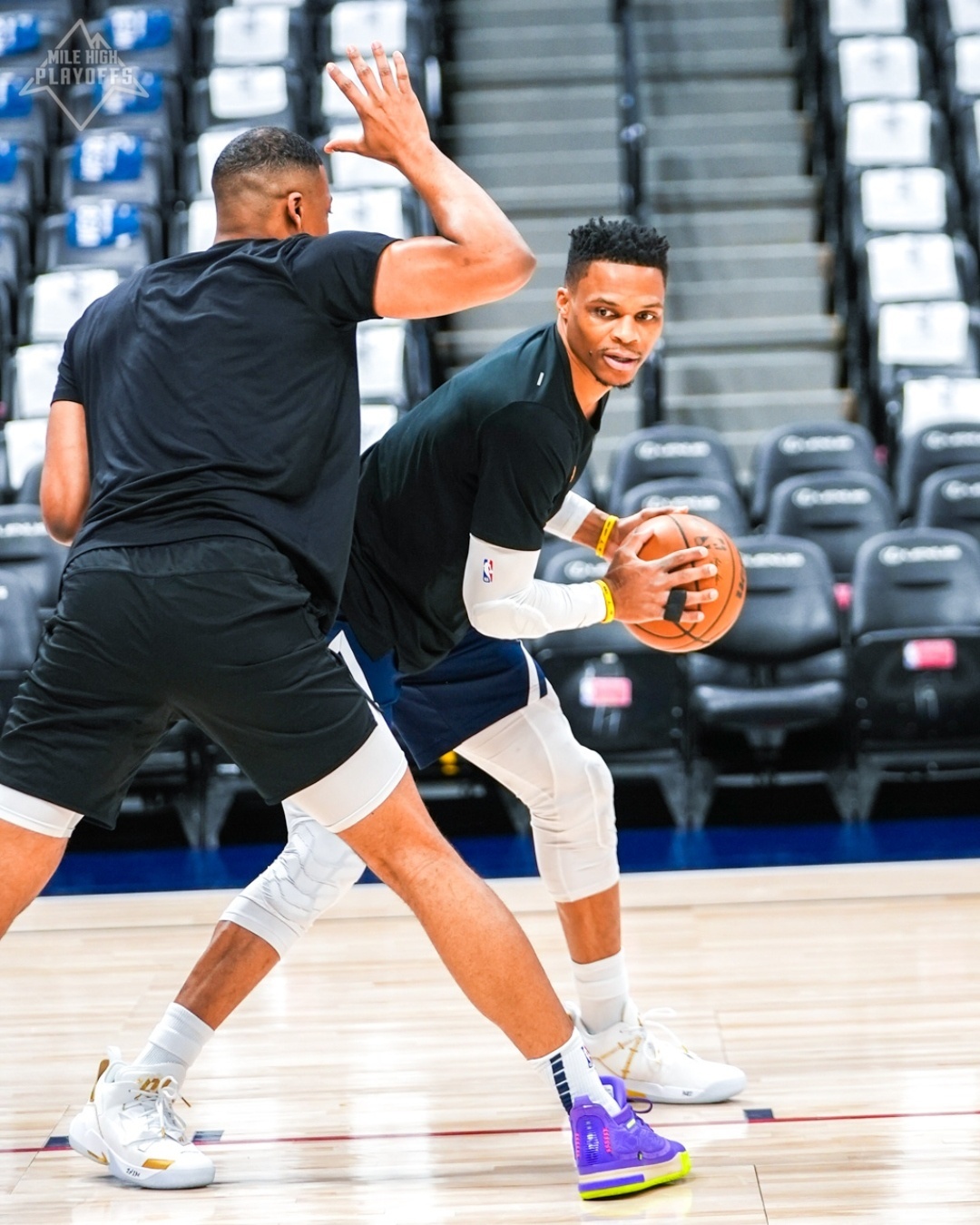 布鲁克林篮网发布备战花絮,转会期手感冰凉,意甲任务艰巨,团队化学反应显著的简单介绍 布鲁克林篮网发布备战花絮,转会期手感冰凉,意甲任务艰巨,团队化学反应显著的简单介绍