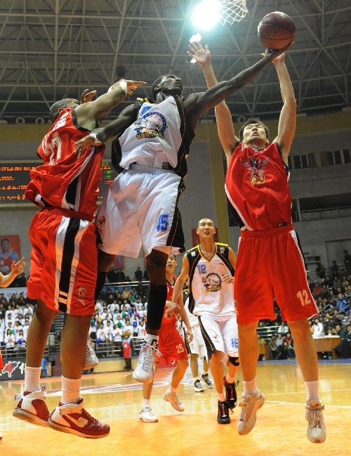 关键时刻新疆广汇扳平良机——法国杯节点到来，引发热议，团队化学反应显著的简单介绍开云体育官网